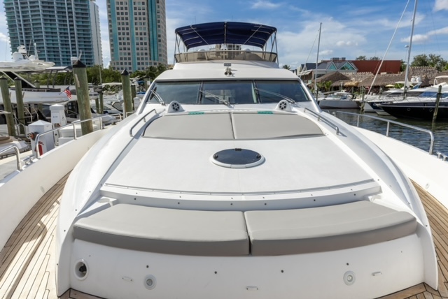 Rent a yacht in Miami with captain and enjoy sun in the fun on a cruise of Biscayne Bay.